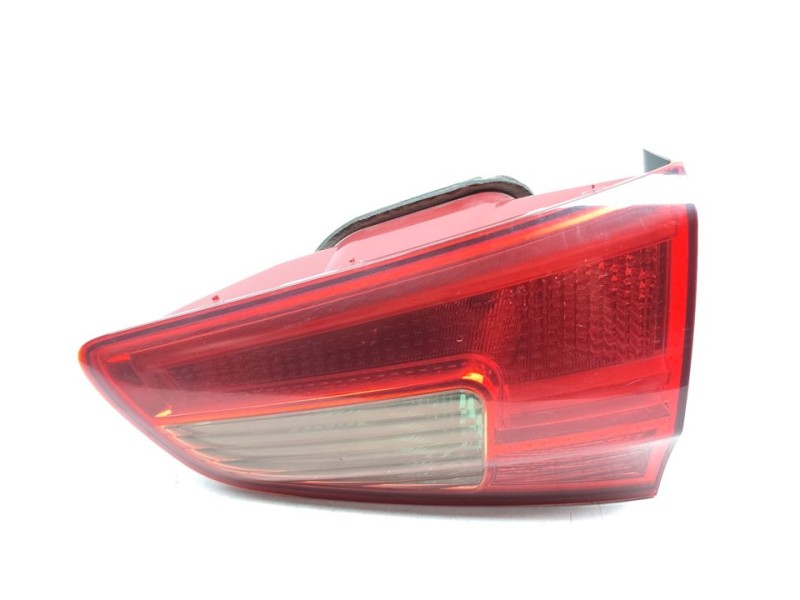 Recambio de piloto trasero derecho interior para kia cee´d sporty wagon drive referencia OEM IAM 92404A2300  