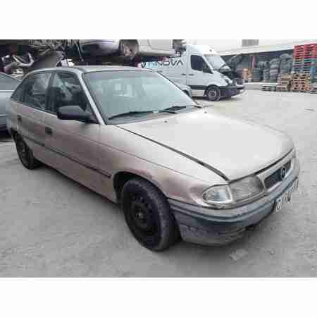 OPEL ASTRA F BERLINA