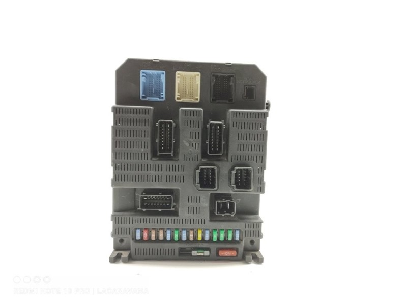 Recambio de caja reles / fusibles para peugeot 207 x-line referencia OEM IAM 9659285380  