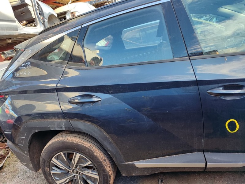 Recambio de puerta trasera derecha para hyundai tucson (nx) n line sky hybrid 2wd referencia OEM IAM 77004N7005  