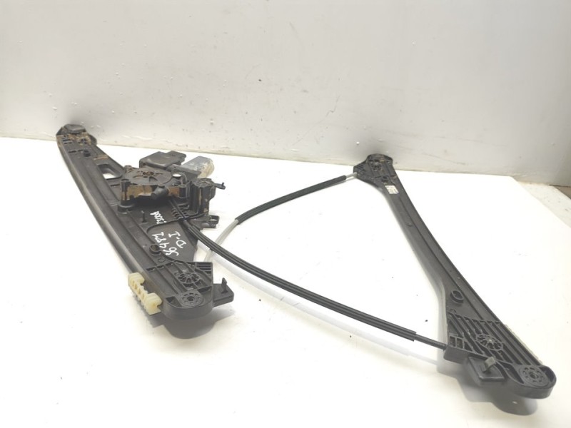 Recambio de elevalunas delantero izquierdo para peugeot 3008 gt referencia OEM IAM 9840196980  