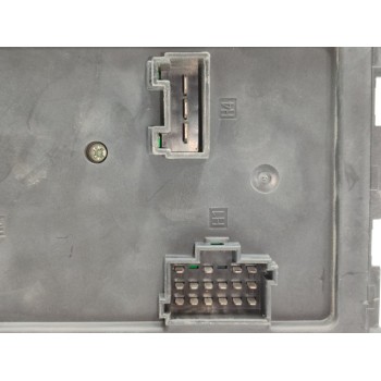 Recambio de caja reles / fusibles para volkswagen crafter combi (2e) combi 30 referencia OEM IAM 9065450201  