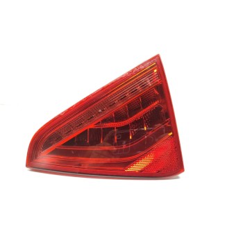 PILOTO TRASERO DERECHO INTERIOR 8T0945094C 