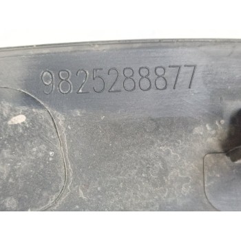 Recambio de aletin delantero derecho para peugeot 3008 gt line referencia OEM IAM 9825288877  