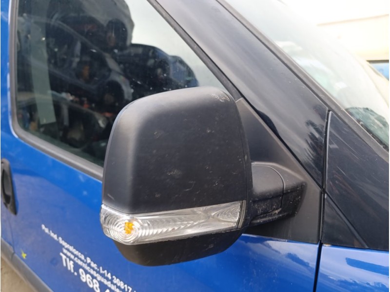 Recambio de retrovisor derecho para fiat doblo ii cargo (263) sx combi referencia OEM IAM 735668187  