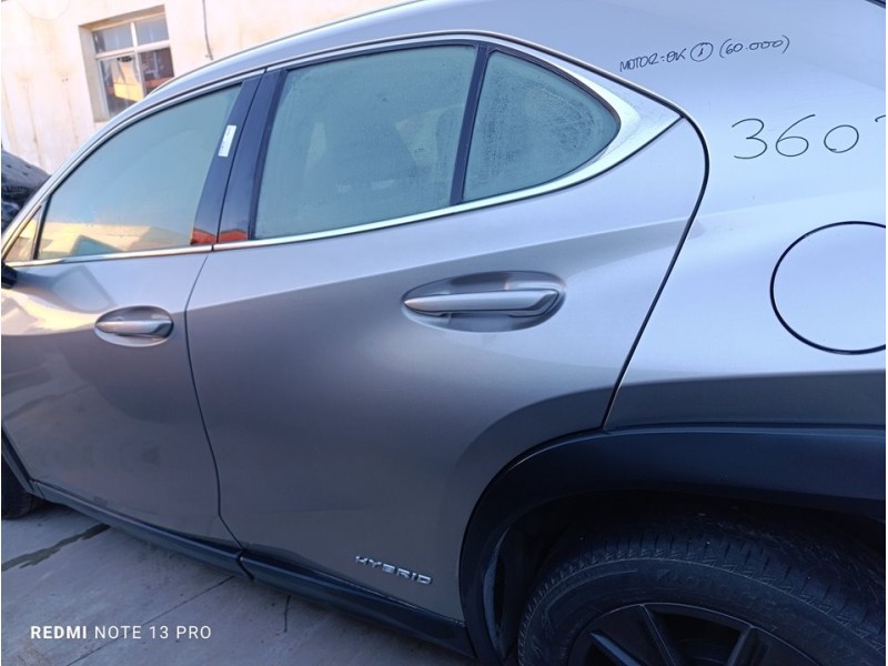 Recambio de puerta trasera izquierda para lexus ux (za10) 250h referencia OEM IAM 6700479015  