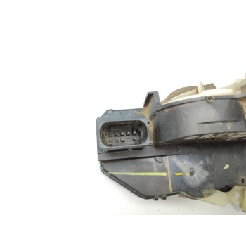 Recambio de cerradura puerta trasera derecha para opel astra j sports tourer cosmo referencia OEM IAM 13579566  