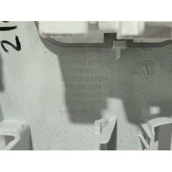 Recambio de luz interior para peugeot 308 active referencia OEM IAM 9677821577  