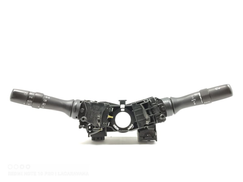 Recambio de mando multifuncion para toyota avensis (t27) active referencia OEM IAM 8414005190  