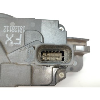 Recambio de cerradura puerta delantera derecha para opel astra h berlina cosmo referencia OEM IAM 13128112  