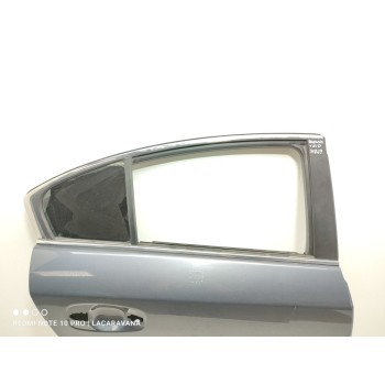 Recambio de puerta trasera derecha para toyota avensis (t27) active referencia OEM IAM 6700305040  