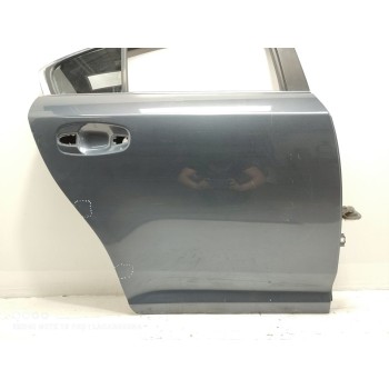 Recambio de puerta trasera derecha para toyota avensis (t27) active referencia OEM IAM 6700305040  