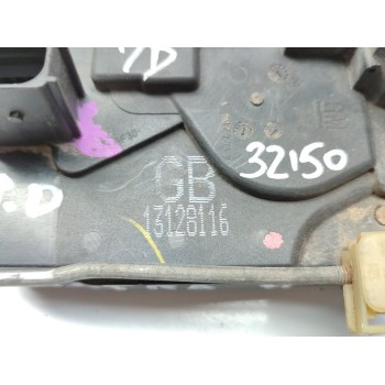 Recambio de cerradura puerta trasera derecha para opel astra h berlina cosmo referencia OEM IAM 13128116  