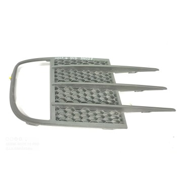 REJILLA PARAGOLPES DERECHA 5K0853666C 