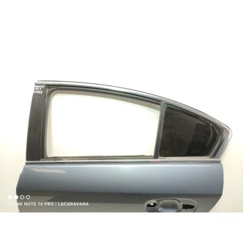 Recambio de puerta trasera izquierda para toyota avensis (t27) active referencia OEM IAM 6700405040  