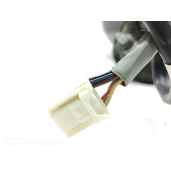 Recambio de retrovisor derecho para toyota avensis (t27) active referencia OEM IAM 8790805410J1  