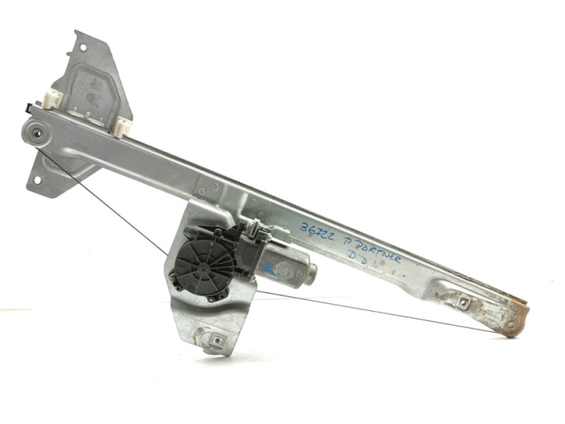 Recambio de elevalunas delantero derecho para peugeot partner kombi style referencia OEM IAM 9680557880  