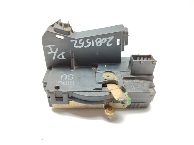 Recambio de cerradura puerta delantera izquierda para opel astra g berlina club referencia OEM IAM 90561151  