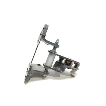 SOPORTE / GUIA PUERTA CORREDERA A9067600347 