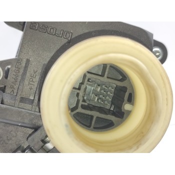 Recambio de elevalunas trasero izquierdo para toyota auris hybrid active business plus referencia OEM IAM 6984002430  