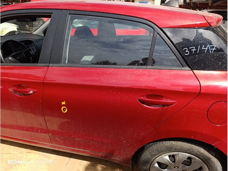 Recambio de puerta trasera izquierda para hyundai i20 style referencia OEM IAM 77003C8000  
