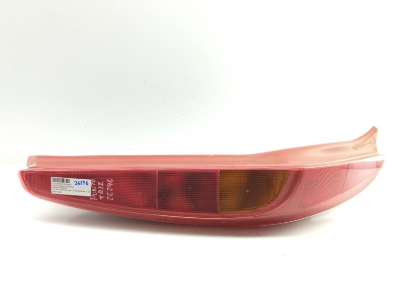 Recambio de piloto trasero izquierdo para fiat punto berlina (188) 1.3 16v multijet feel referencia OEM IAM 468178040  