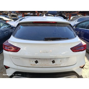 Recambio de porton trasero para kia xceed concept referencia OEM IAM 73700J7800  