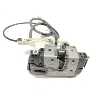 Recambio de cerradura puerta trasera derecha para volkswagen crafter combi (2e) combi 30 referencia OEM IAM A9067401335  