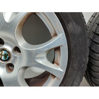 Recambio de juego llantas para alfa romeo mito (145) distinctive referencia OEM IAM 156089365  