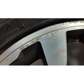 Recambio de llanta para ssangyong korando limited 4x2 referencia OEM IAM 4173034420  