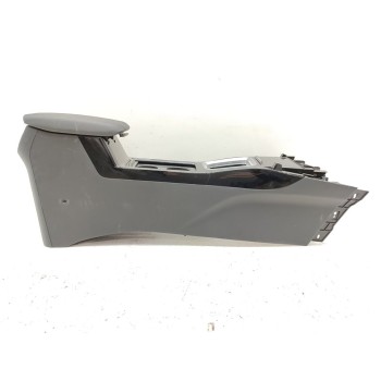 Recambio de apoyabrazos central para kia xceed hibrido 118 kw referencia OEM IAM 84660J7000WK  