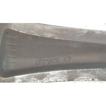 Recambio de llanta para kia sorento () vision 2wd referencia OEM IAM 52910C5110  