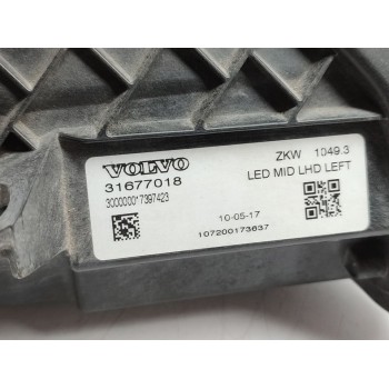 Recambio de faro izquierdo para volvo v40 inscription referencia OEM IAM 31677018  