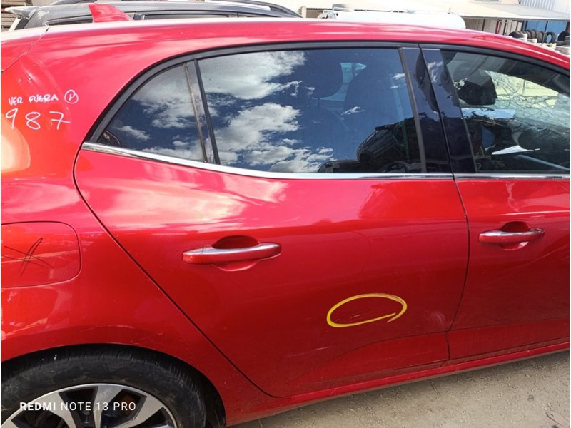 Recambio de puerta trasera derecha para renault megane iv berlina 5p life referencia OEM IAM 821001172R  