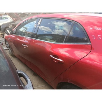 Recambio de puerta trasera izquierda para renault megane iv berlina 5p life referencia OEM IAM 821015121R  