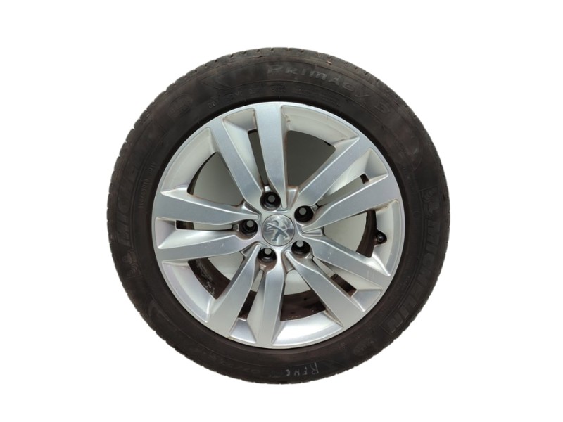Recambio de llanta para peugeot 308 sw active referencia OEM IAM 9677989577  