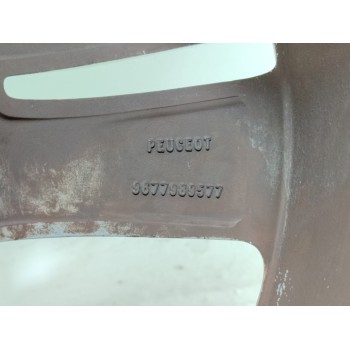 Recambio de llanta para peugeot 308 sw active referencia OEM IAM 9677989577  