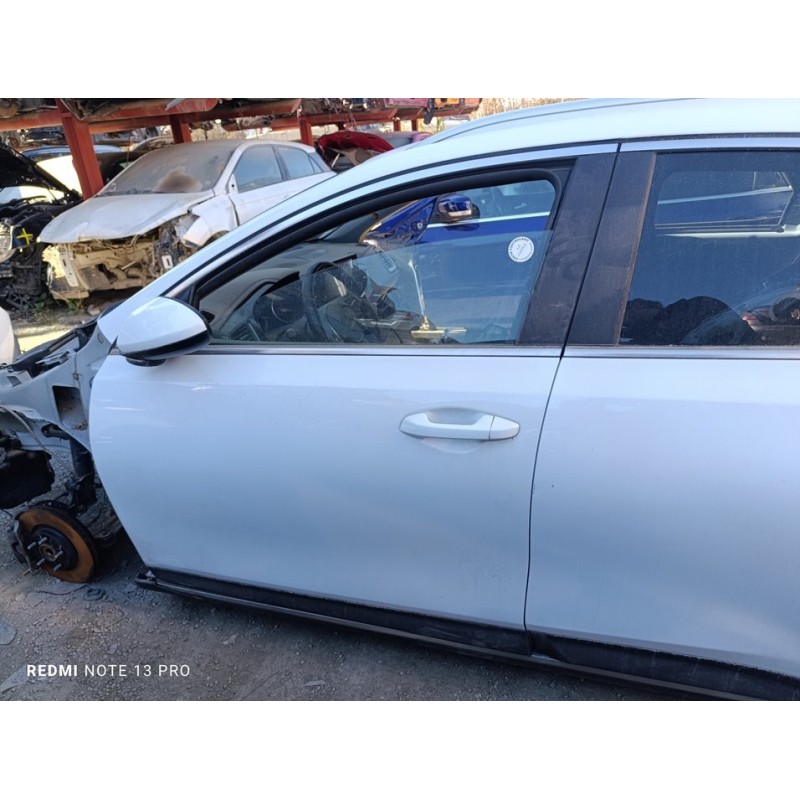 Recambio de puerta delantera izquierda para kia xceed concept referencia OEM IAM 76003J7800  