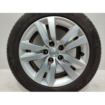 Recambio de llanta para peugeot 308 sw active referencia OEM IAM 9677989577  