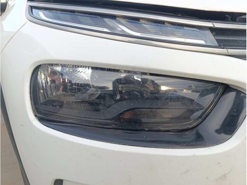 Recambio de faro derecho para citroën c4 cactus business class referencia OEM IAM 9821349680  