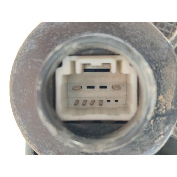 Recambio de cerradura puerta delantera izquierda para toyota rav 4 (a3) luna referencia OEM IAM 6904042240  