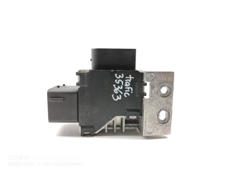 Recambio de caja precalentamiento para renault trafic furgón l1h1 2,9t referencia OEM IAM 271203982R  