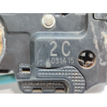 Recambio de cerradura puerta trasera derecha para toyota rav 4 (a3) luna referencia OEM IAM 6905042020  