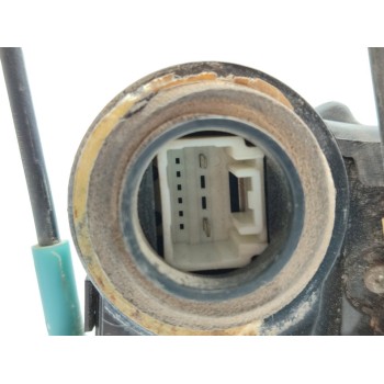 Recambio de cerradura puerta trasera derecha para toyota rav 4 (a3) luna referencia OEM IAM 6905042020  