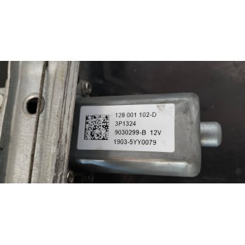 Recambio de elevalunas delantero izquierdo para renault clio iv limited referencia OEM IAM 9030299B  