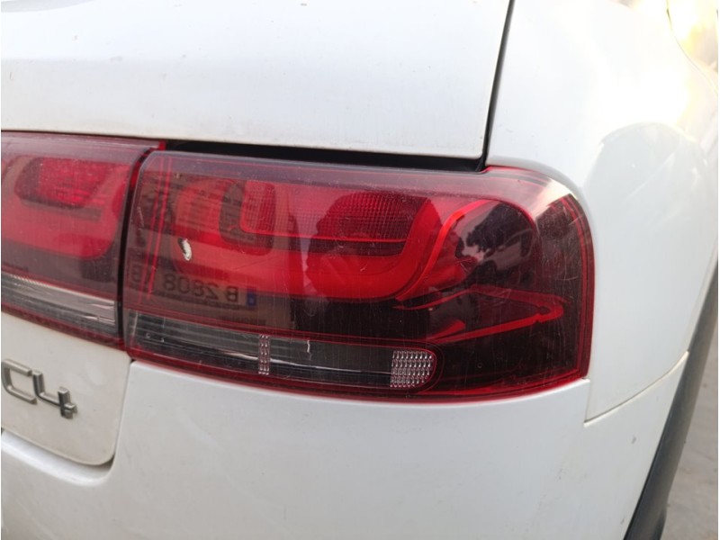 Recambio de piloto trasero derecho para citroën c4 cactus business class referencia OEM IAM 9823950280  