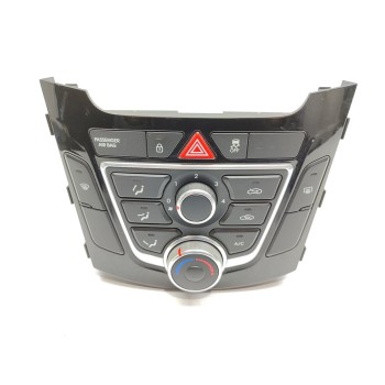 Recambio de mando climatizador para hyundai i30 (gd) classic referencia OEM IAM 97250A6040GU  