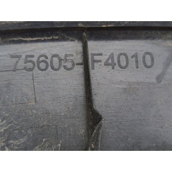 Recambio de aletin trasero derecho para toyota c-hr hybrid active referencia OEM IAM 75605F4010  