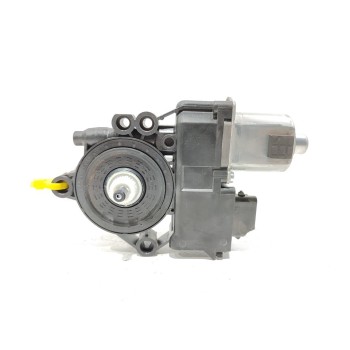 Recambio de motor elevalunas delantero derecho para kia xceed hibrido 118 kw referencia OEM IAM 82460J7010  