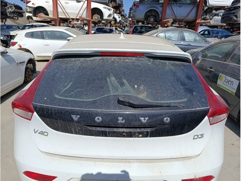 Recambio de porton trasero para volvo v40 inscription referencia OEM IAM 31457727  
